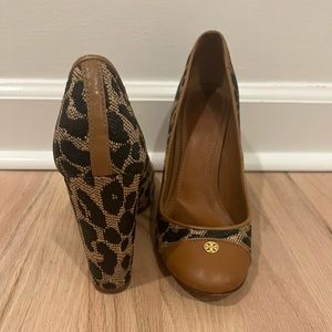 Tory Burch. Block heel. Leather heels with animal print. Size 8. A+ condition